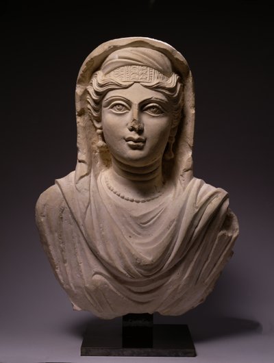 Weibliche Büste, aus Palmyra, Mitte 2. Jahrhundert n. Chr. von Syrian